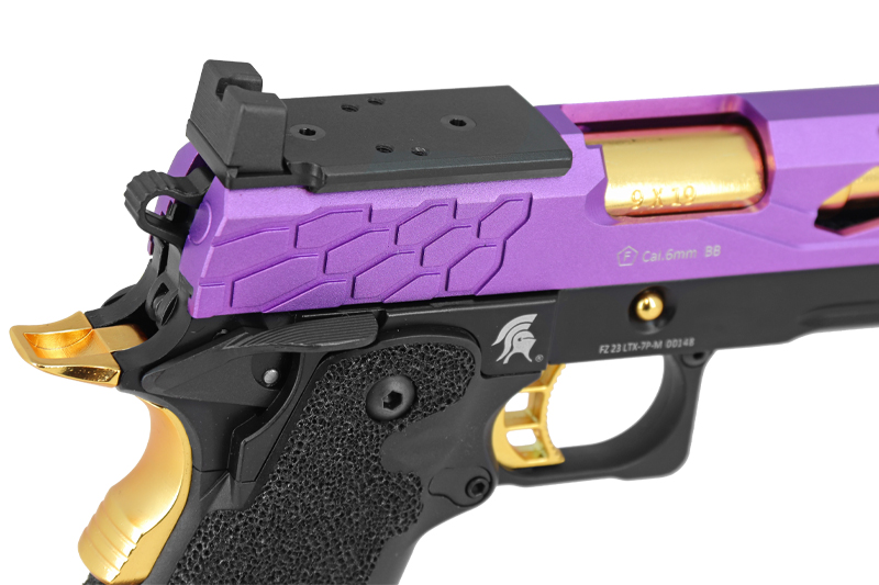 Pistolet Airsoft GBB Stryk Hi-Capa 5.1 Violet et Or Lancer Tactical avec RMR