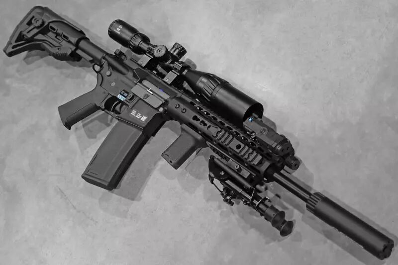 Réplique AR15 DMR Black Ragnarok Aster SE custom