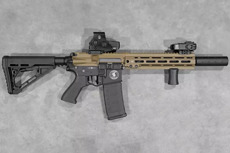 Réplique LT Blazer GEN2 10\'\' M-Lok Proline noir / tan Lancer Tactical AEG Custom