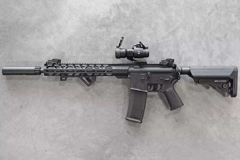 Réplique M4 Black Specna arms Titan Custom