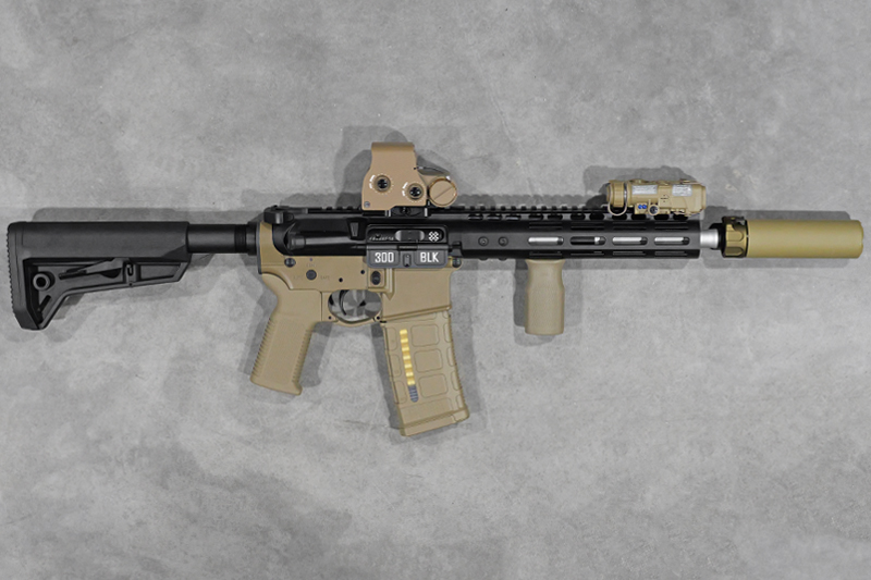 Réplique M4 G101 bi-ton NOVESKE FDE/BK Double Eagle GBBR Custom