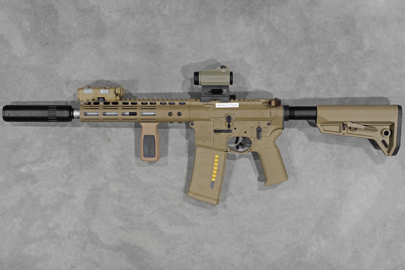 Réplique M4 G101 NOVESKE FDE Double Eagle GBBR Custom