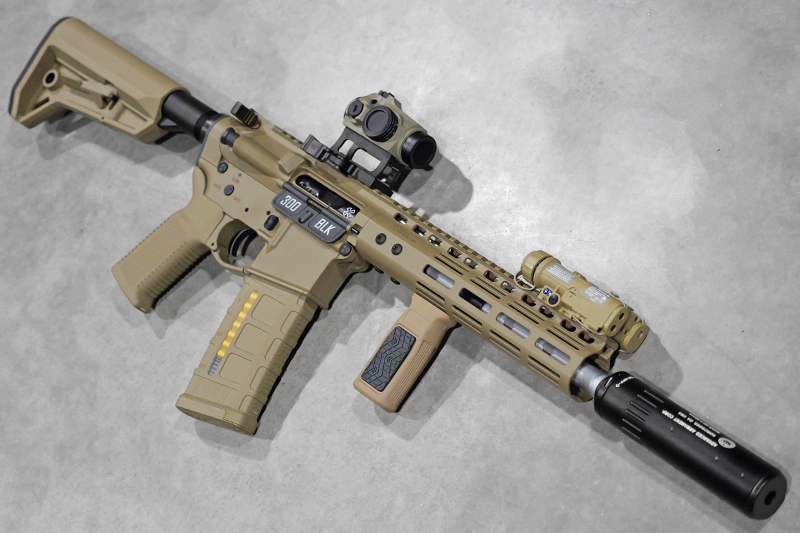 Réplique M4 G101 NOVESKE FDE Double Eagle GBBR Custom