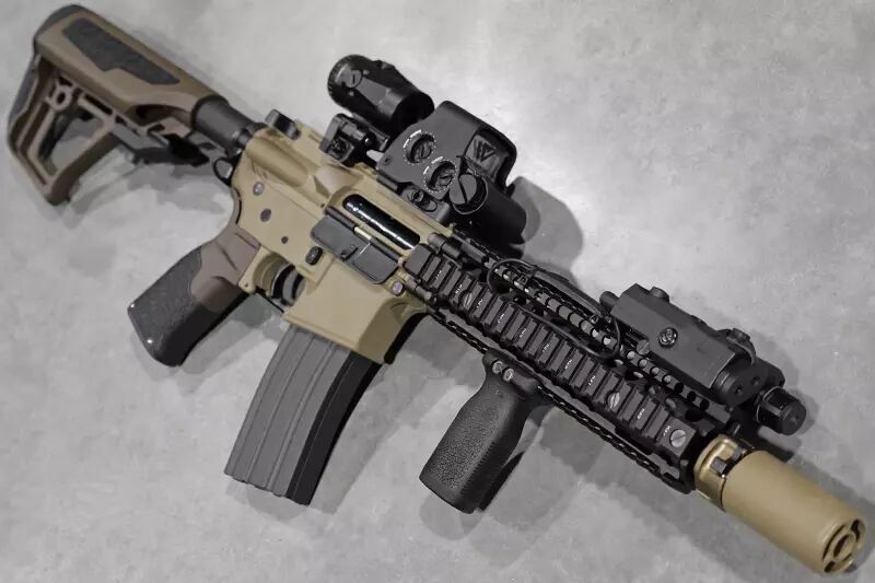 Réplique MK18 Daniel Defense Next Gen Tokyo Marui Signature 10 Cerakote Titan Custom